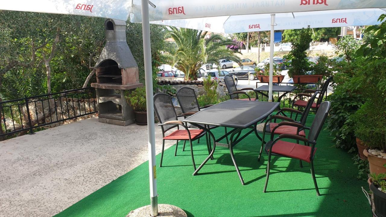 Apartments Rosa Mali Lošinj Dış mekan fotoğraf